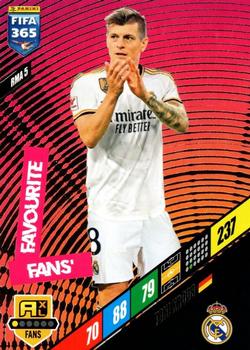 Toni Kroos Real Madrid Panini FIFA 365 2024 Adrenalyn XL Fans' Favourite #RMA5