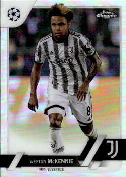 Weston McKennie Juventus FC Topps UEFA Club Competitions Chrome 2022/23 Refractor #115