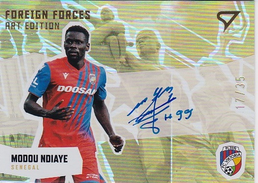 Modou Ndiaye Viktoria Plzen SportZoo FORTUNA:LIGA 2022/23 2. serie Foreign Forces Art Edition Auto /35 #FFS-MN