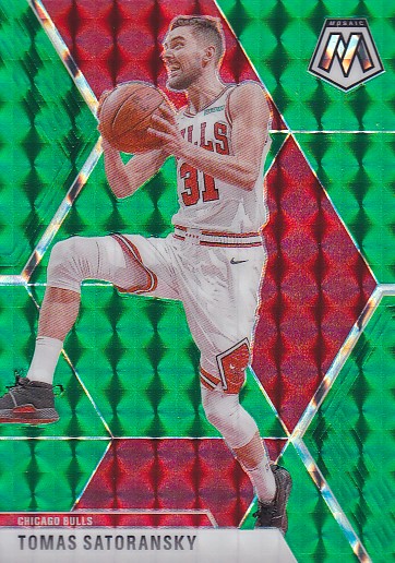 Tomas Satoransky Panini Mosaic 2019/20 Chicago Bulls Green Prizm #117